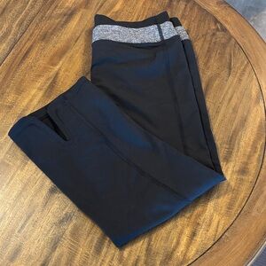 Victoria's Secret Black Capri Leggings